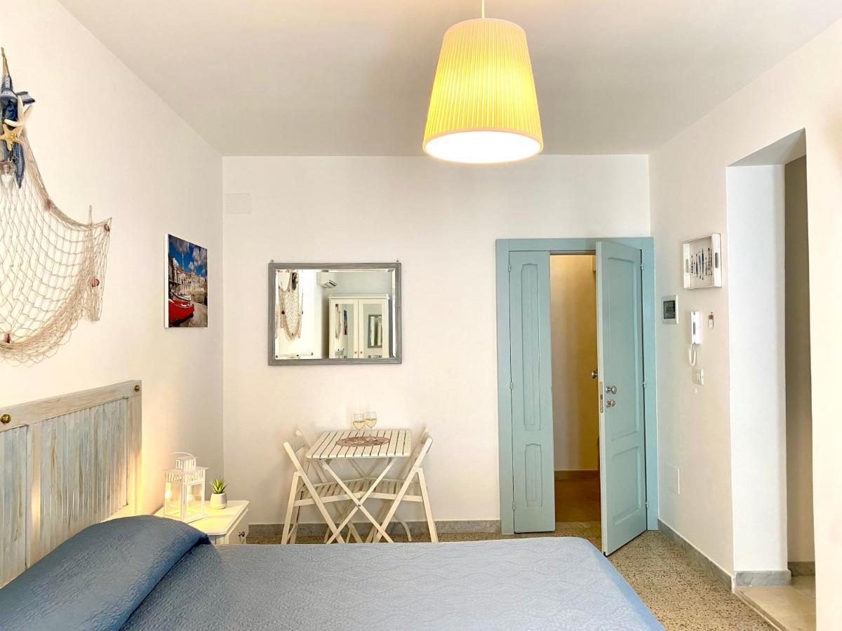 Dimore Aria Di Mare - Puglia Mia Apartments Monopoli Exteriör bild